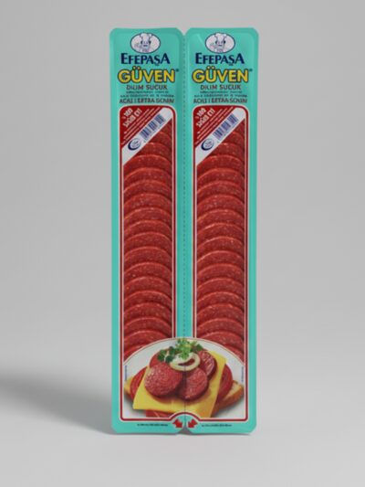 Efe Pasa Sucuk geschnitten in Scheiben